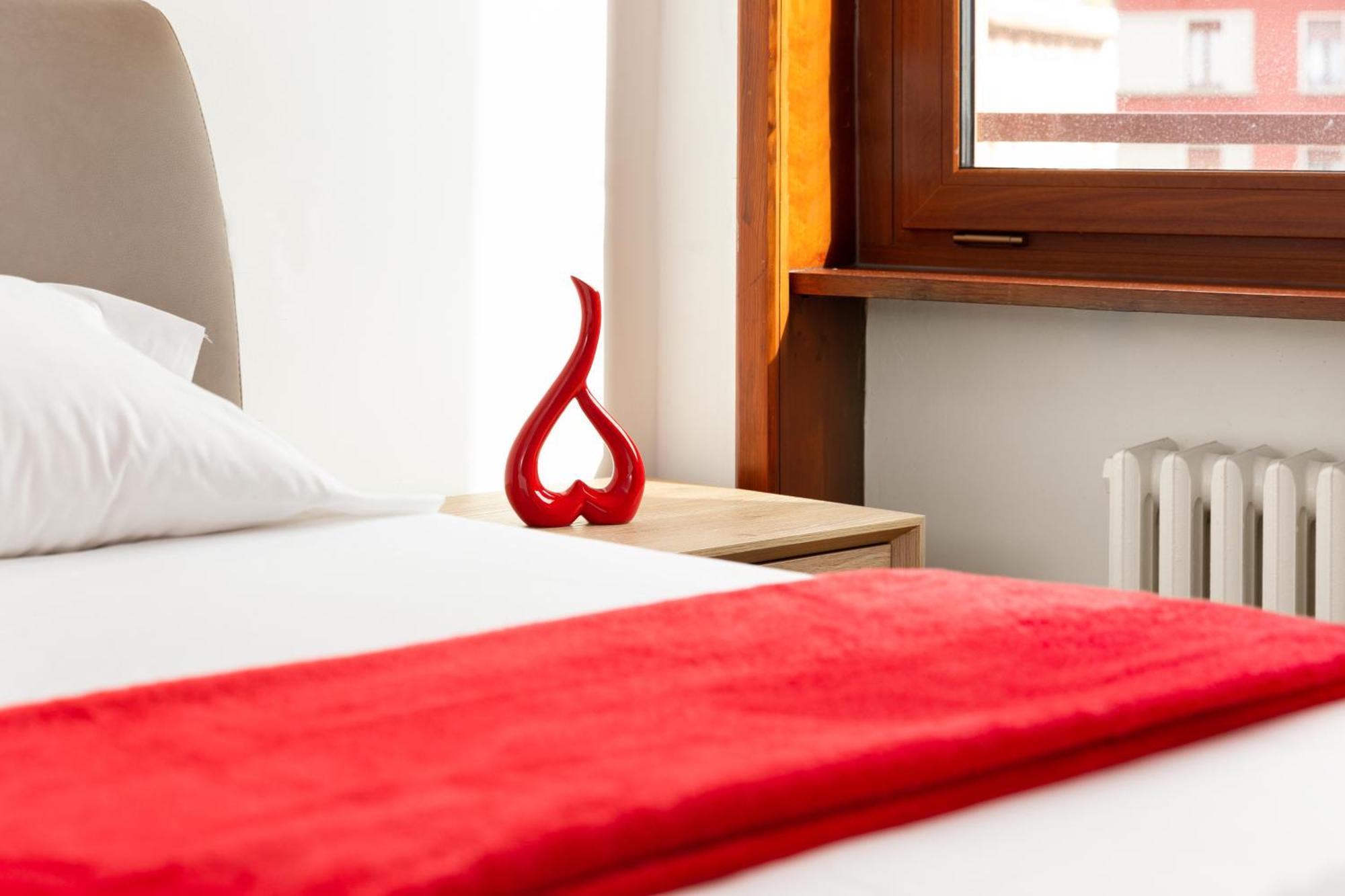 Free Parking - 5 Star - Sauna Luxury Apartment Milan Extérieur photo