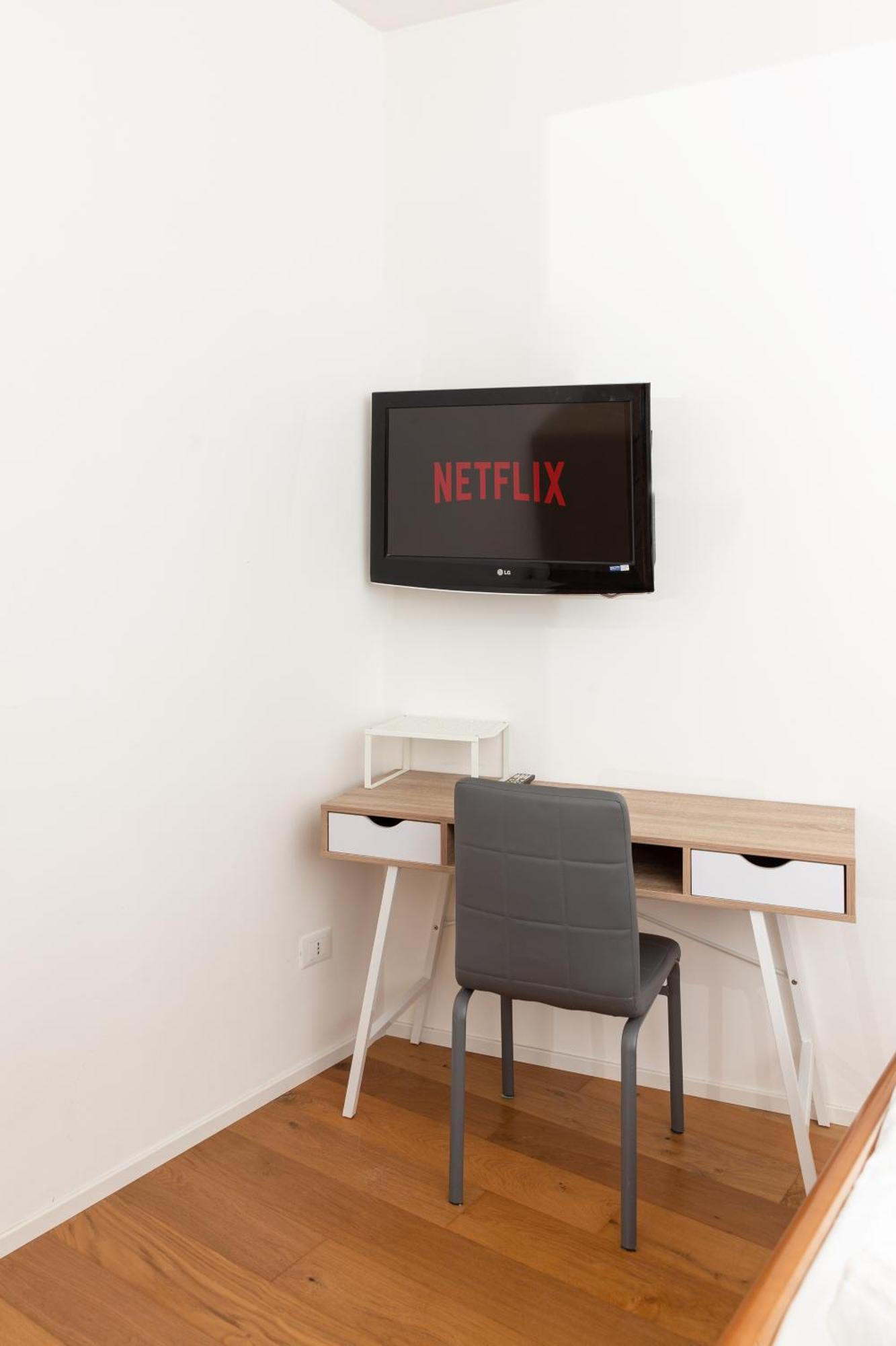 Free Parking - 5 Star - Sauna Luxury Apartment Milan Extérieur photo
