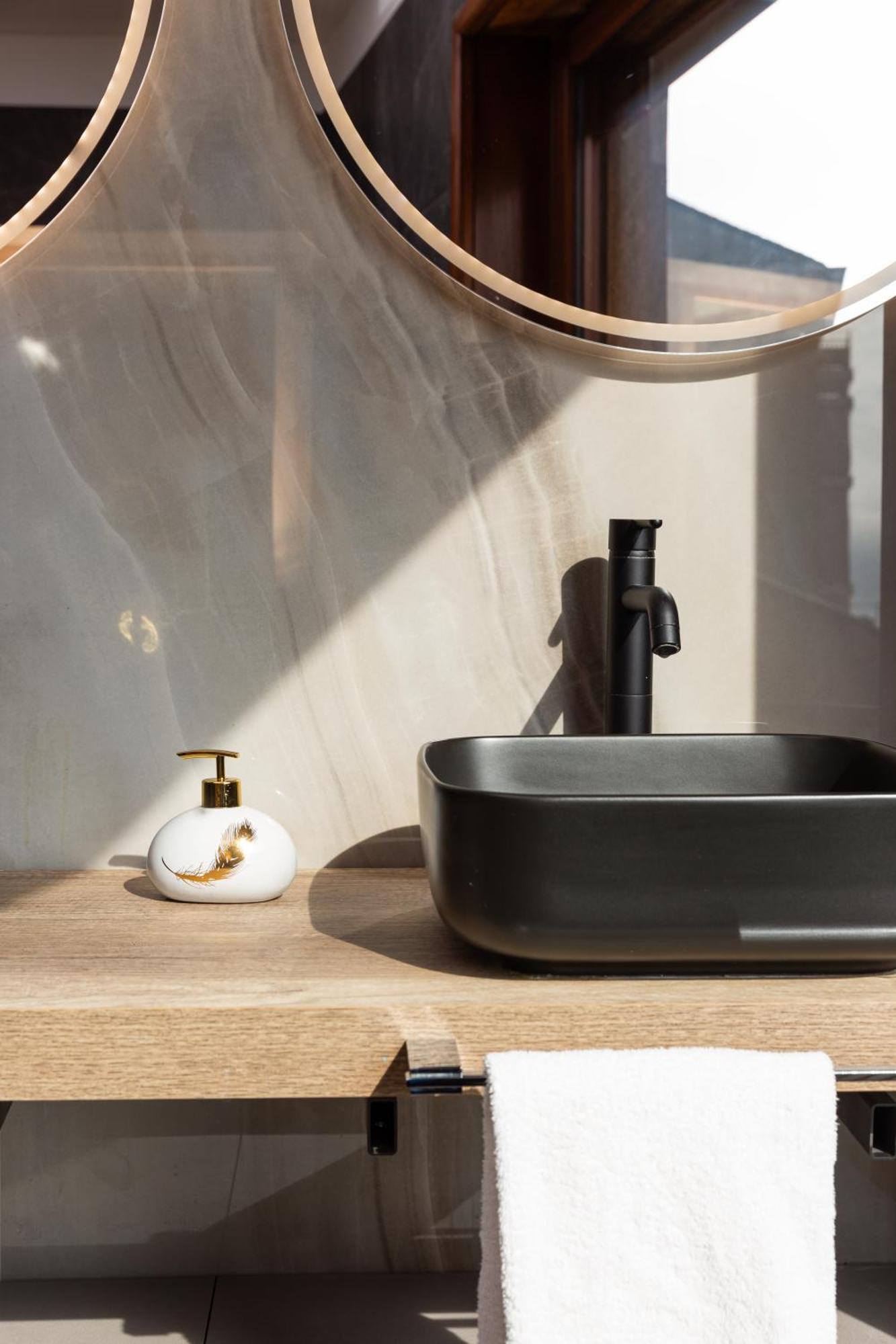 Free Parking - 5 Star - Sauna Luxury Apartment Milan Extérieur photo